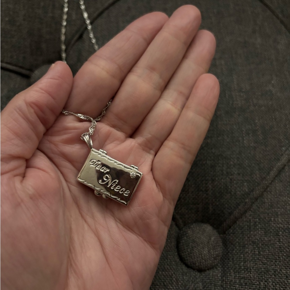 “Dear Niece”  Sterling  Silver Locket Necklace